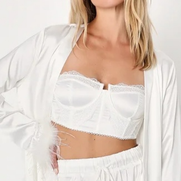 💖LOTS OF LUV LACE STRAPLESS UNDERWIRE BUSTIER BRALETTE SIZE L - Picture 3 of 10